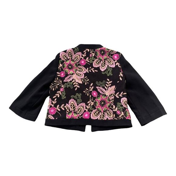 TAHARI ASL Floral Embroidered Collarless Jacket Black Classic Unique Size 4 Work - Picture 15 of 16